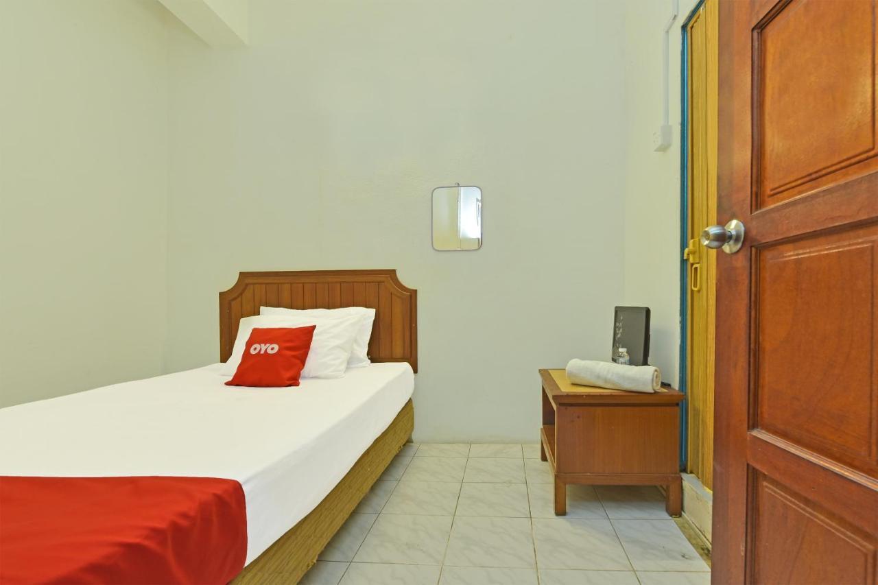 F Hotel Sungai Dua Bukit Εξωτερικό φωτογραφία