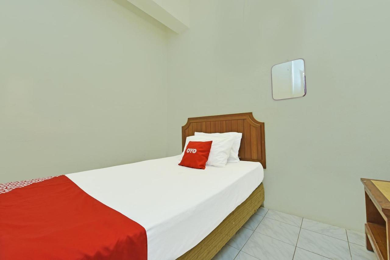F Hotel Sungai Dua Bukit Εξωτερικό φωτογραφία