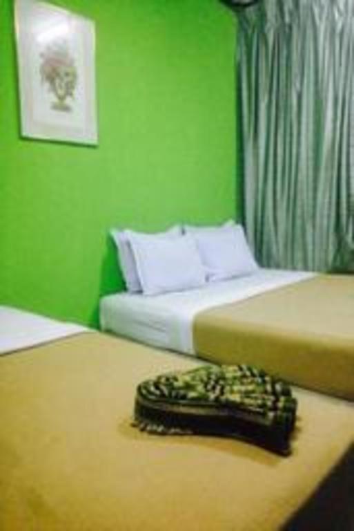 F Hotel Sungai Dua Bukit Εξωτερικό φωτογραφία