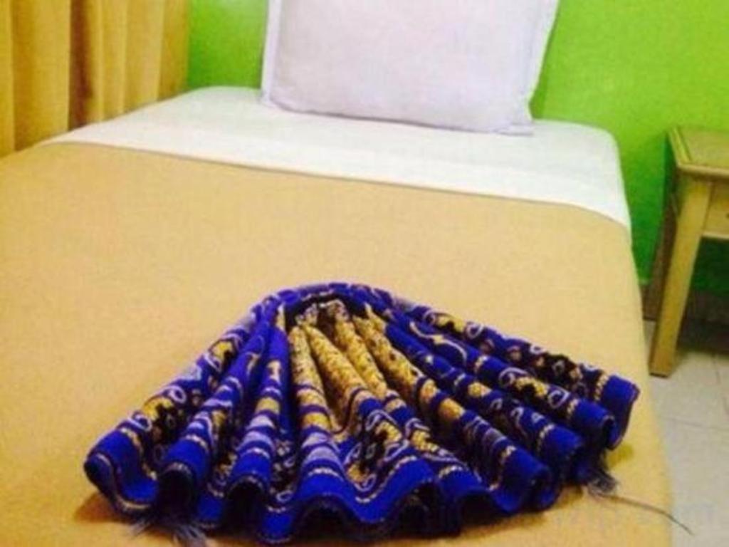 F Hotel Sungai Dua Bukit Εξωτερικό φωτογραφία